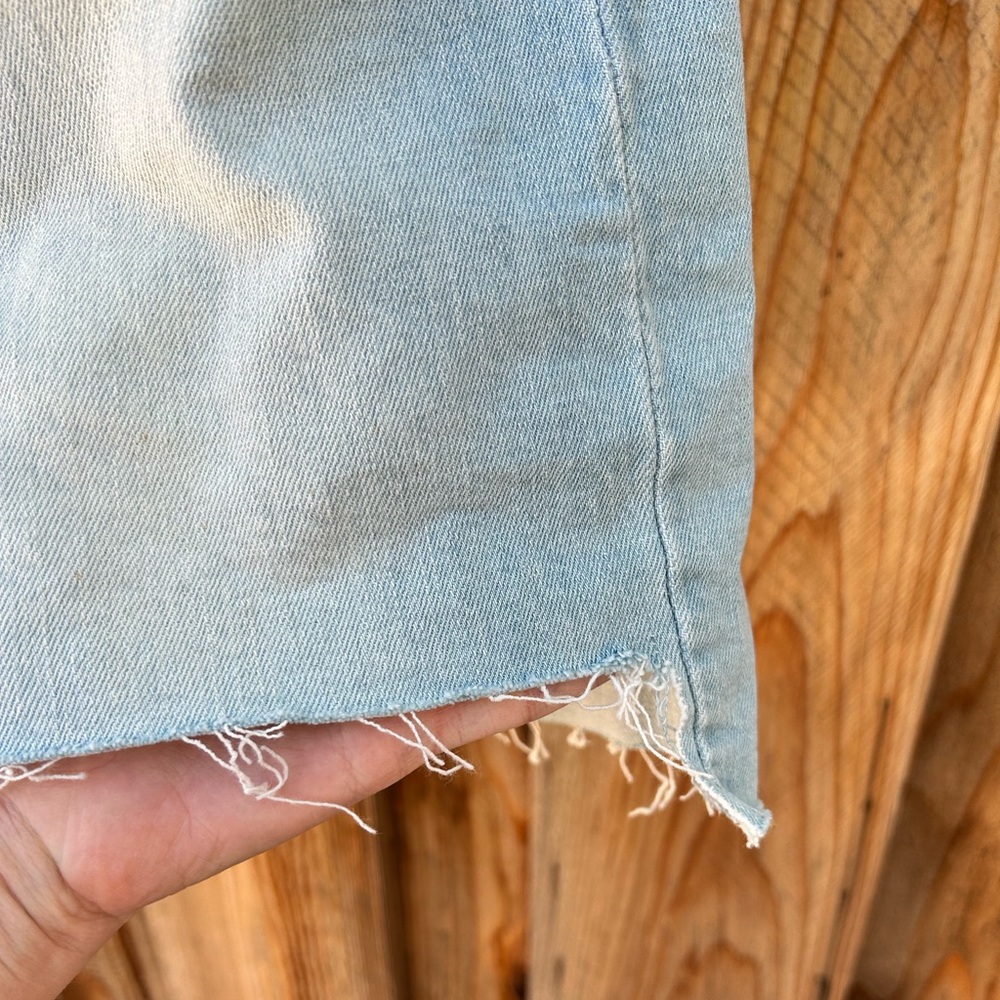 Universal Thread denim skirt size 4/27 - Picture 2 of 7